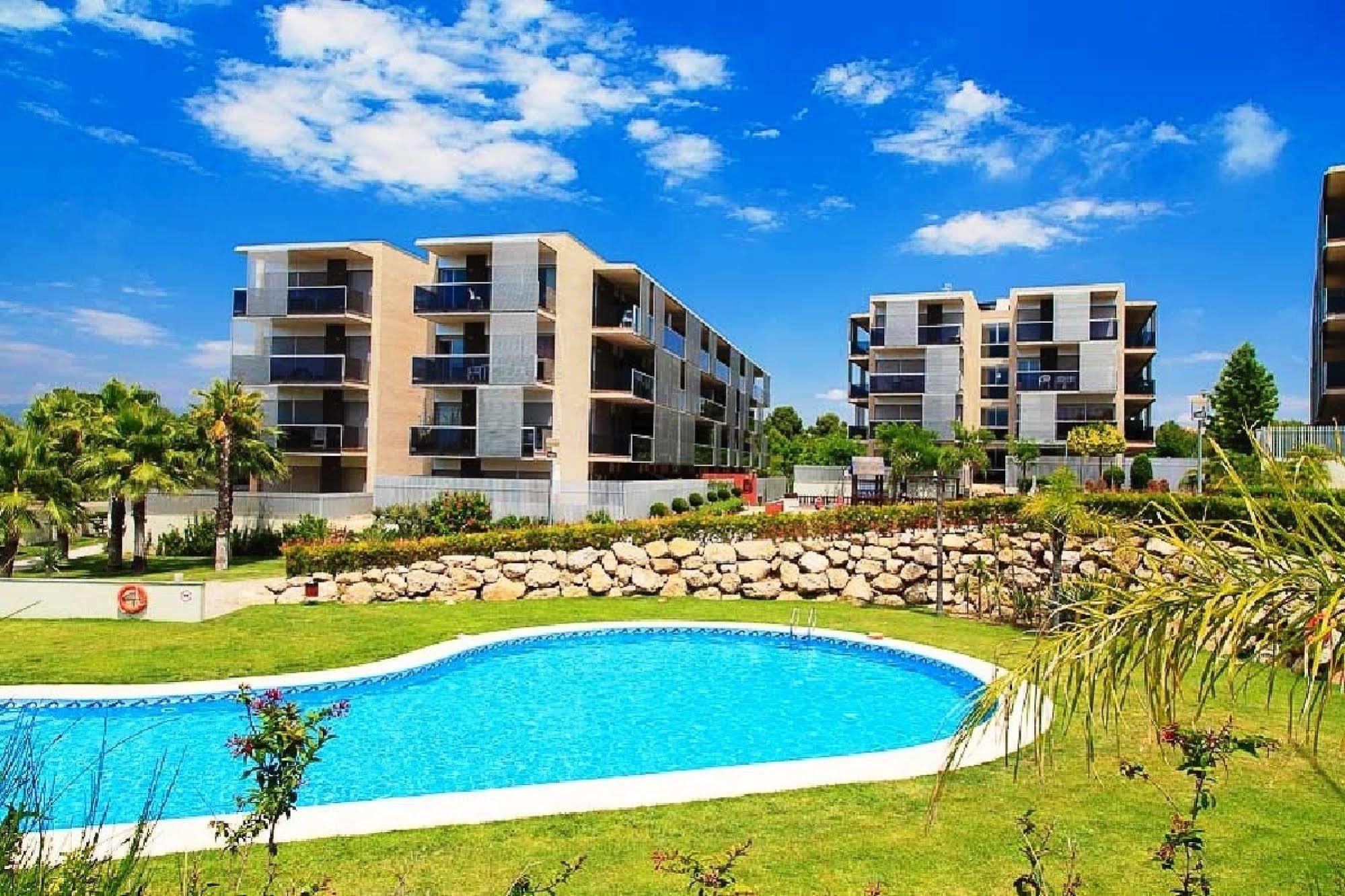 Paradise Village Litoral Costa Dorada Salou Esterno foto